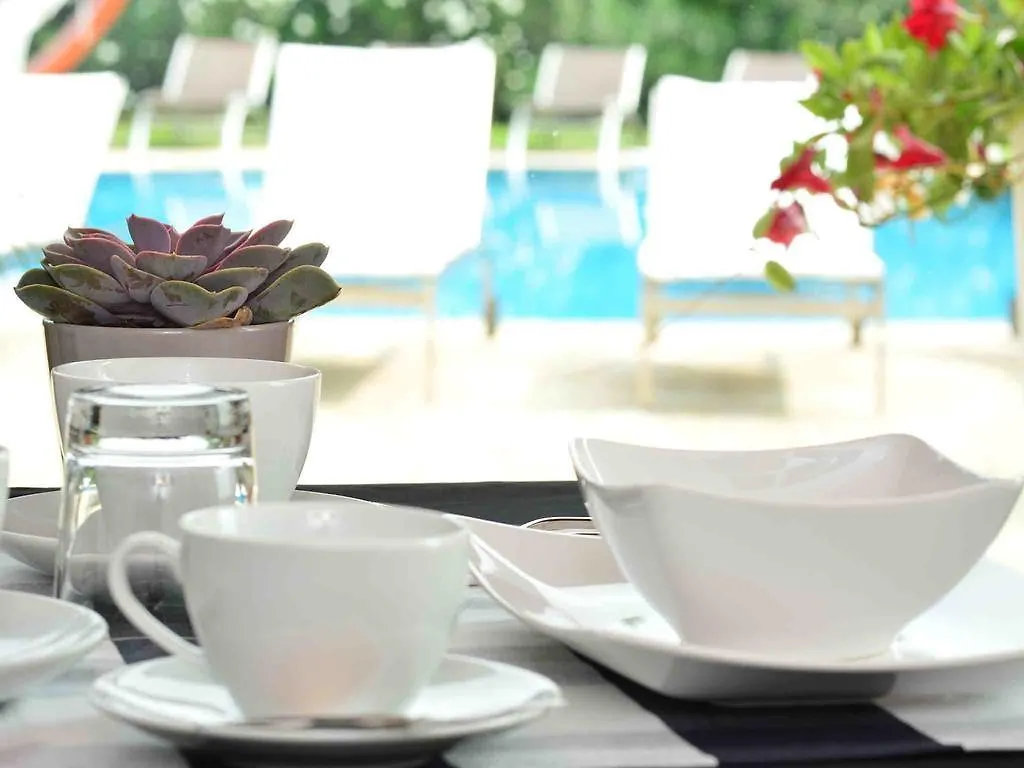 Bed & Breakfast Bebdoremi Desenzano del Garda Italia